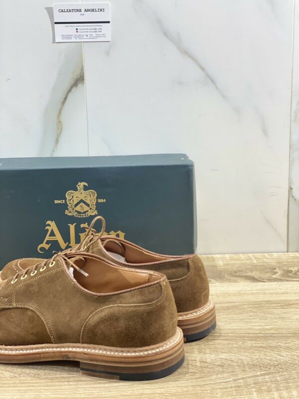 Alden 24082Y