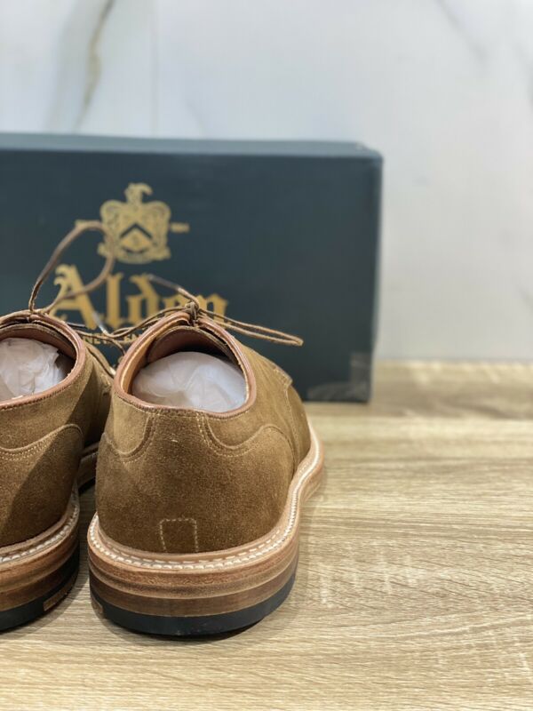 Alden 24082Y
