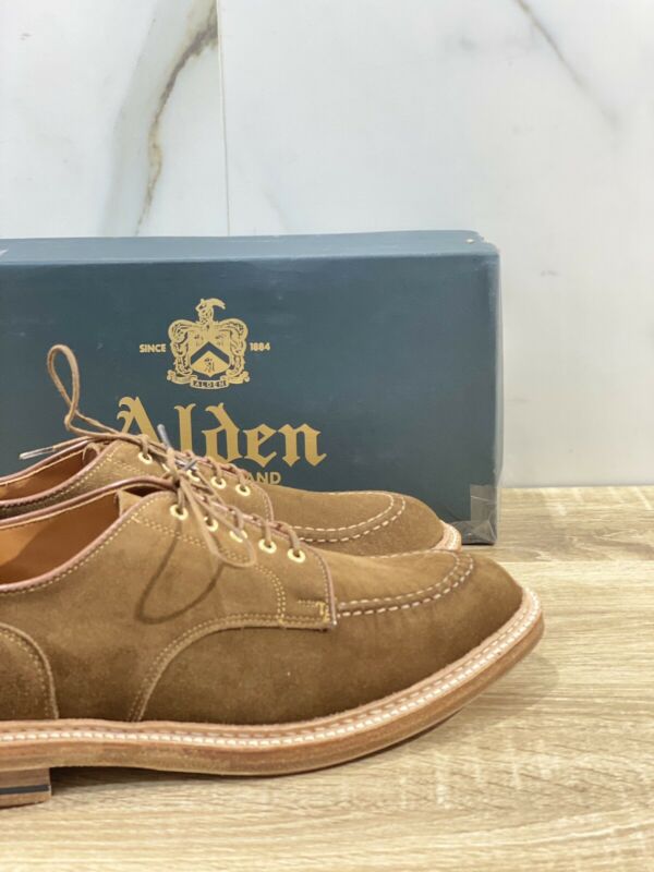Alden 24082Y