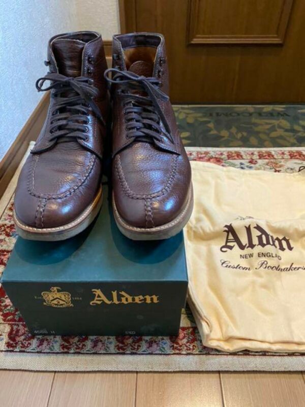 Alden 4556H