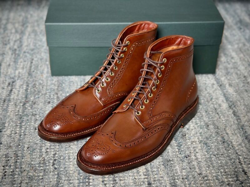 Alden D1810