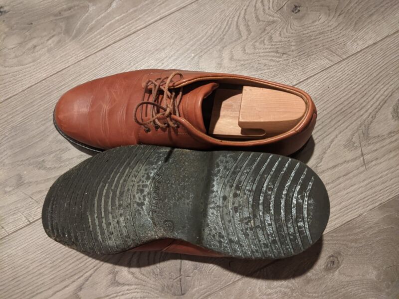 Alden 851
