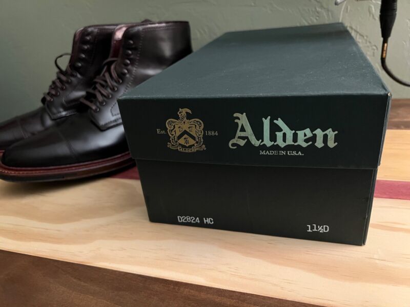 Alden D2824HC