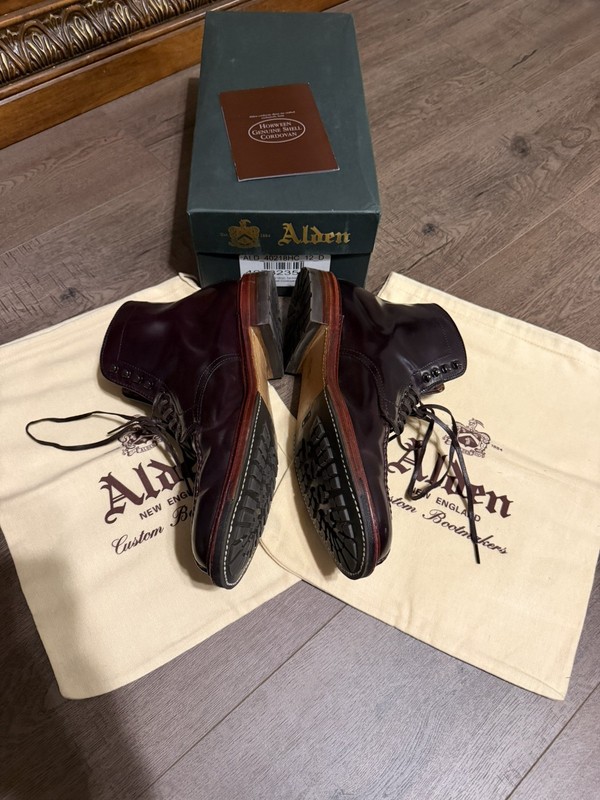Alden 40218HC