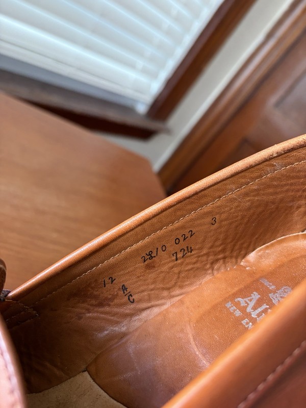 Alden 724