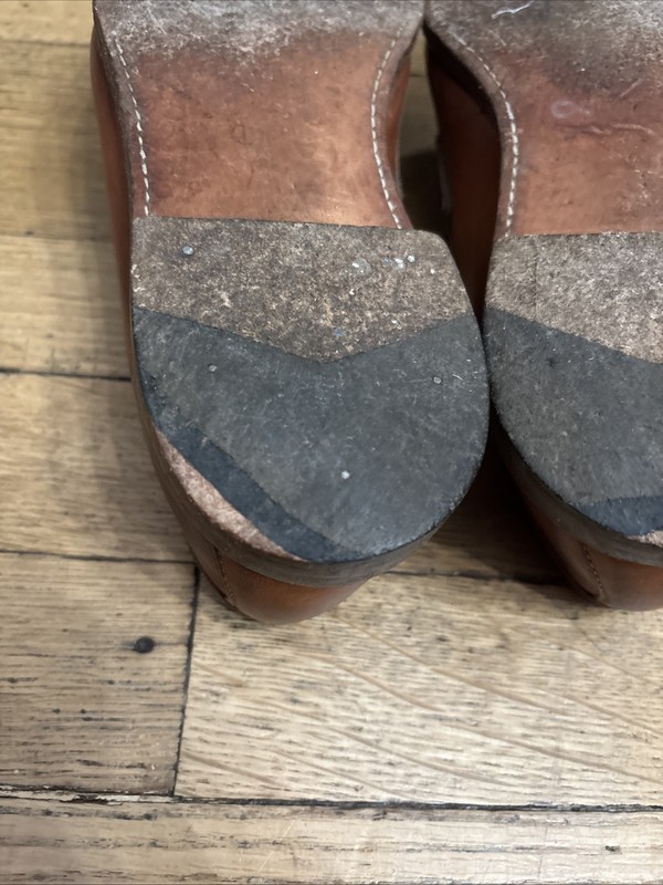 Alden 724